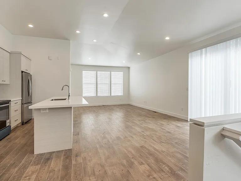 1050 W Albion Meadow Way — Photo 13