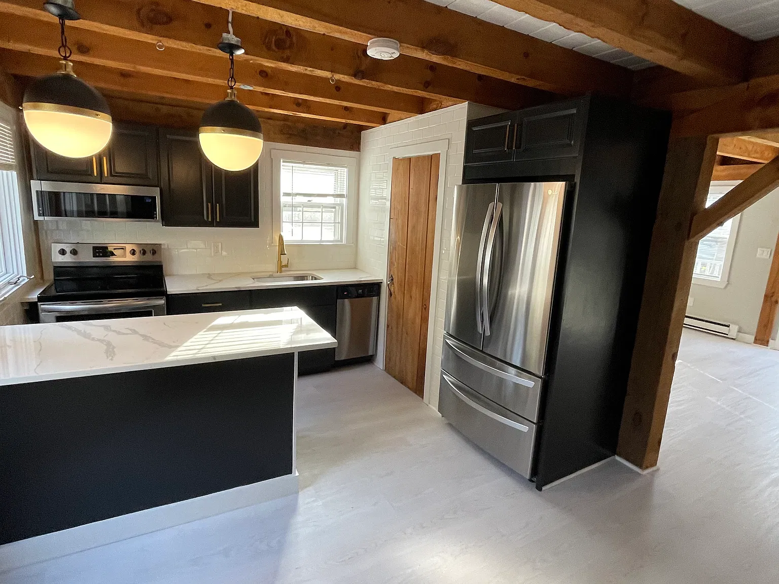 1 bed, 1100 sqft, $2,850 — Photo 2