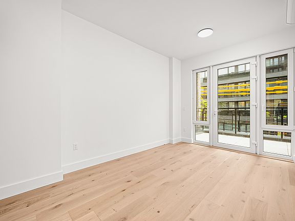 4th image of 343 Himrod St #303
