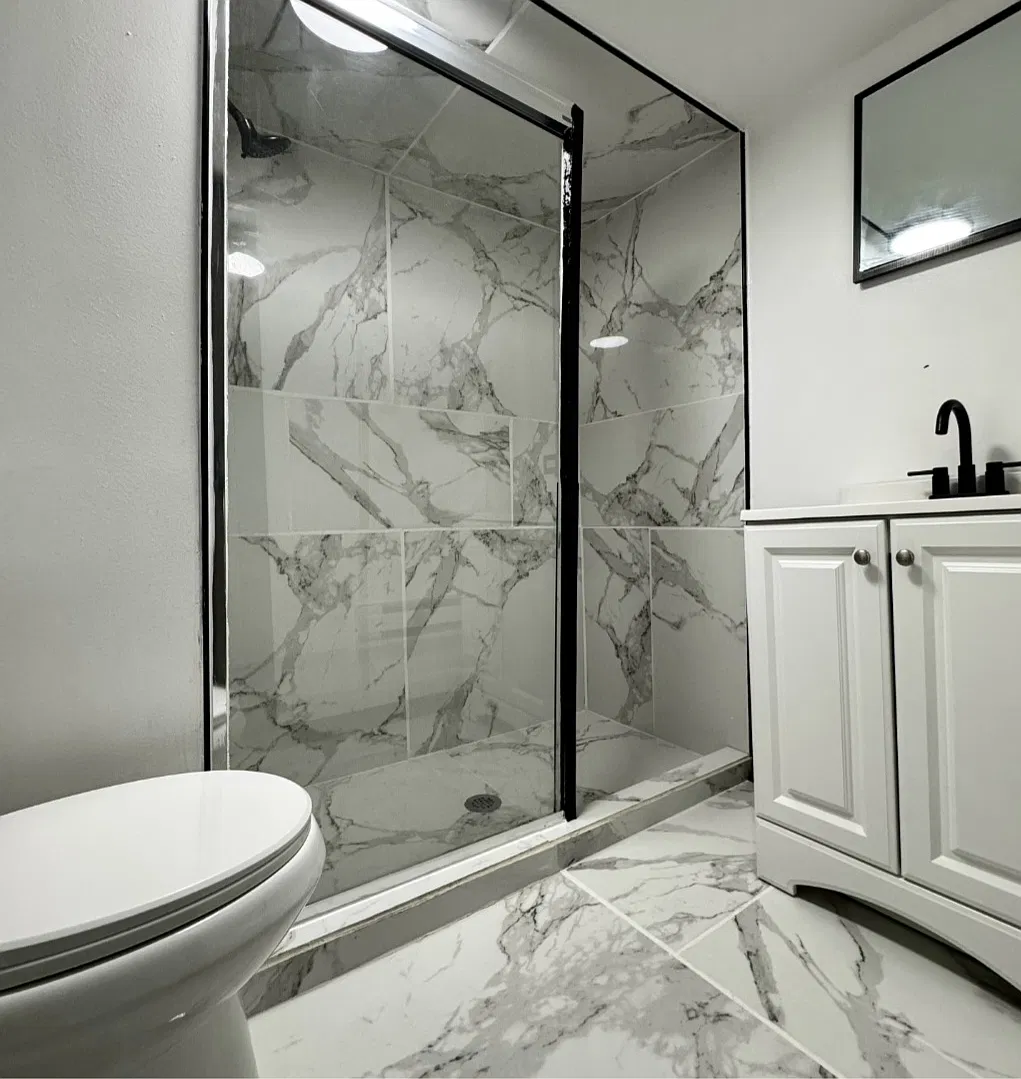 2 bed, 800 sqft, $1,600 — Photo 3
