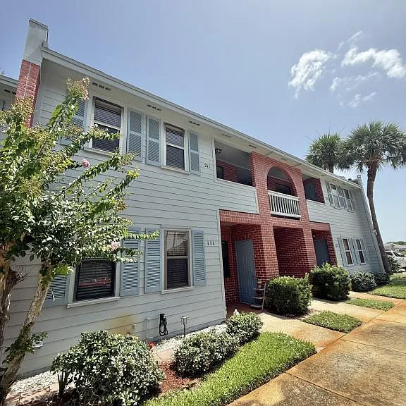 1785 Harrison St #211 — Photo 1