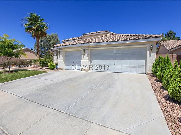 4th image of 966 Coldwater Falls Way