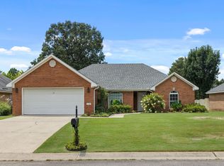 114 Casey Ln, Florence, AL 35633