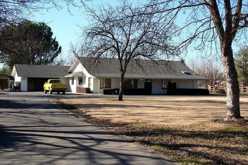 1st image of 5830 Sunny Ln
