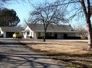 5830 Sunny Ln, Anderson, CA 96007