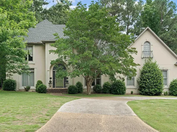 309 Trace Ridge Rd, Hoover, AL 35244