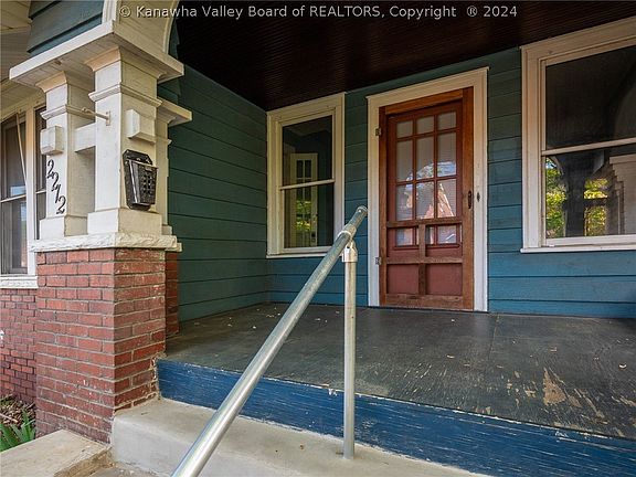 4th image of 2212 Washington St E