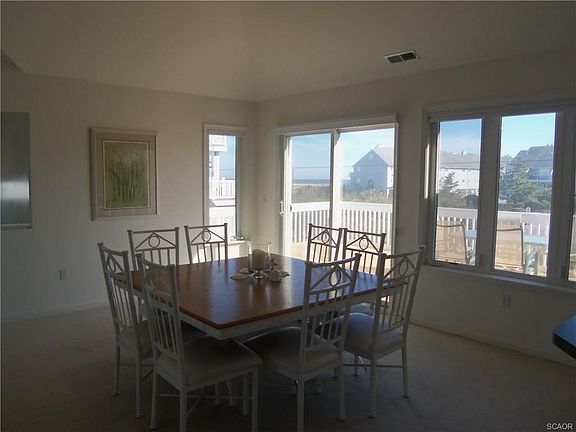 5th image of 36871 Bayside Dr