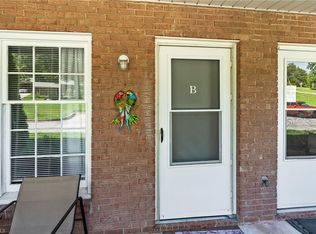 1107 Robin Hood Rd APT B, High Point, NC 27262