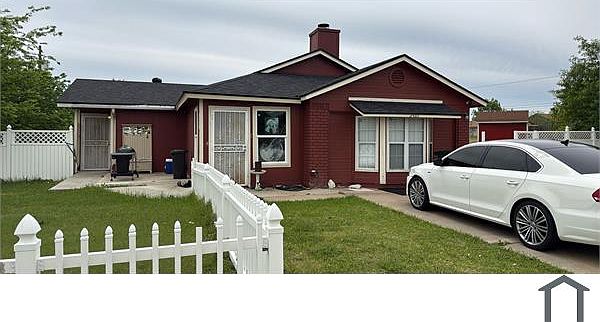 1st image of 2307 Lago Trl