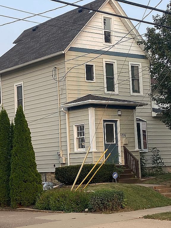 196 N Grandview Ave, Dubuque, IA 52001 Zillow
