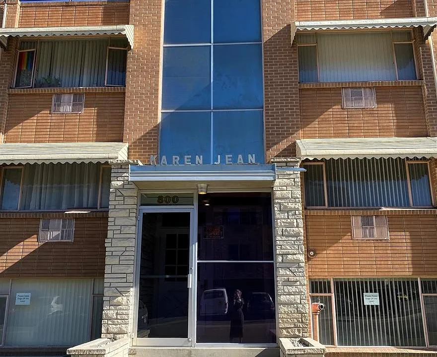 Karen Jean Apartments