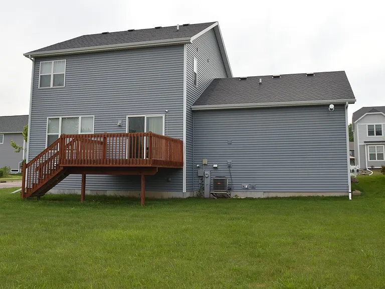 321 Alton Dr — Photo 16