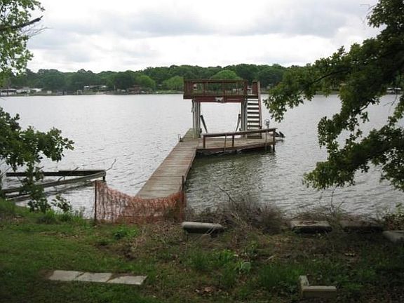 5th image of 192 Lake Creek Dr