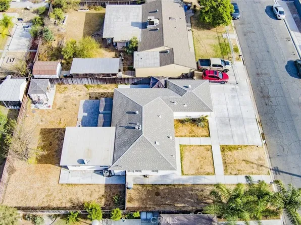 8847 Campbell Ave, Riverside, CA 92503