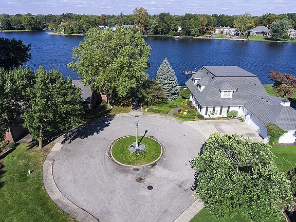 5th image of 3 Clarendon Dr
