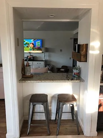 2 bed, 1100 sqft, $3,100 — Photo 3