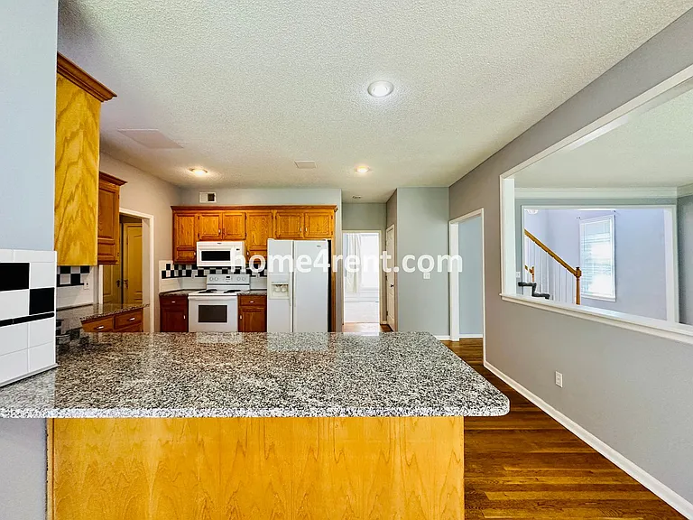 8102 W 144th Pl — Photo 12