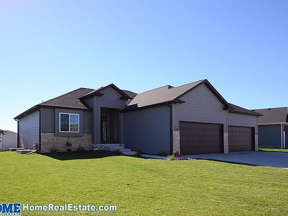 2nd image of 7233 Lilee Ln