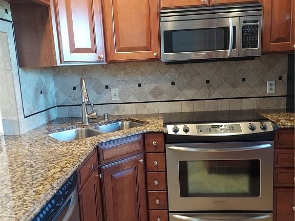5th image of 9271 Central Park Dr S #205