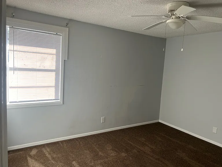 2340 Crissey Dr #8D — Photo 7