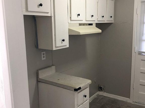 3rd image of 3512 Tutwiler Ave
