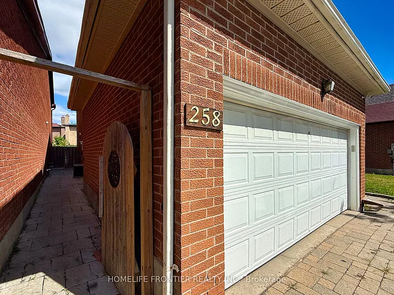 258 Conley St #BASEMENT — Photo 18