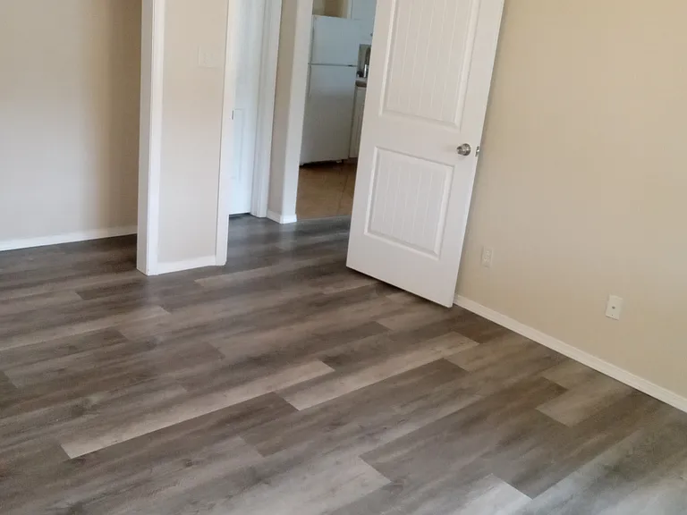 Purgatory Apartments — Photo 6