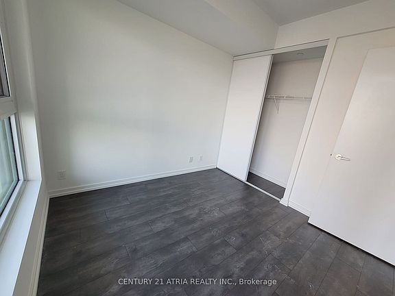 5th image of 7890 Jane St #1008