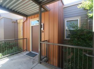 327 Rustic Pl APT 39, Eugene, OR 97401