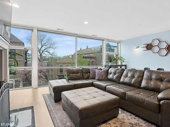 4th image of 2119 N Damen Ave APT 3
