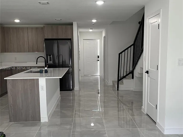 1310 NW 5th Ave #1310 — Photo 14