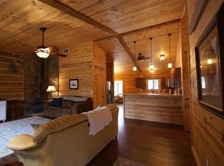 25254 Pilot Rd, Custer, SD 57730