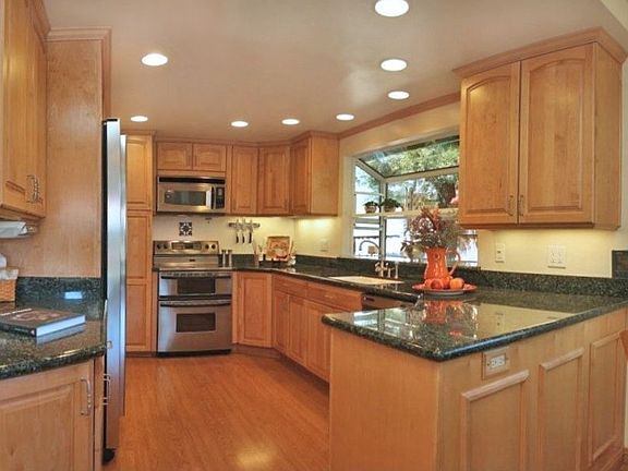 4th image of 6233 Tracel Dr