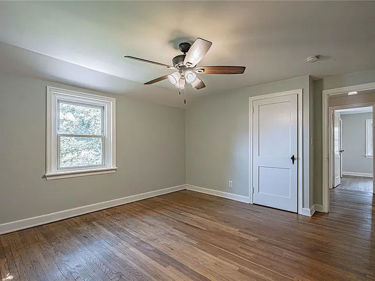 422 N 26th St — Photo 23