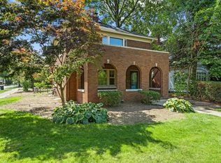 218 E Angela Blvd, South Bend, IN 46617
