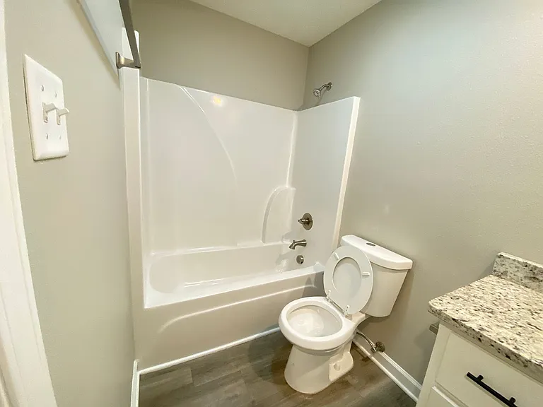 8821 Winston Dr — Photo 6