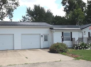 105 Lincoln St, Liscomb, IA 50148