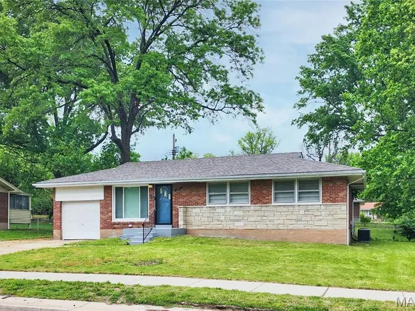 1321 Highmont Dr, Saint Louis, MO 63135