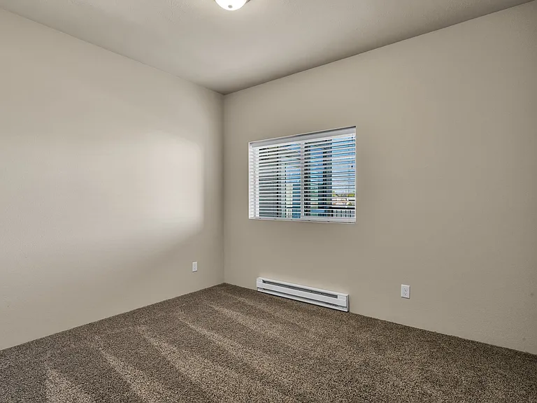 The Blake Apartments — Photo 43