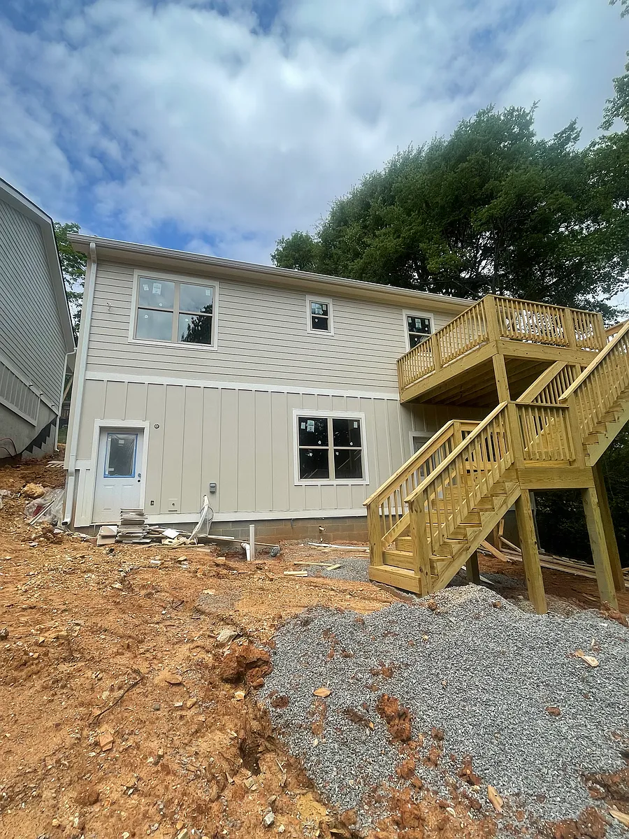 Building Photo - 724 Moore St #A
