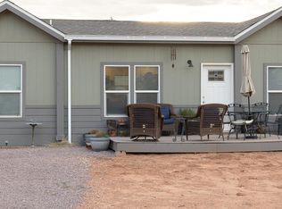 1322 N Apple Blossom Ln, Apple Valley, UT 84737