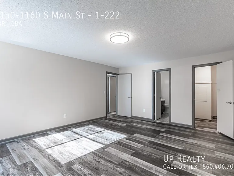 1150-1160 S Main St #1-222 — Photo 2