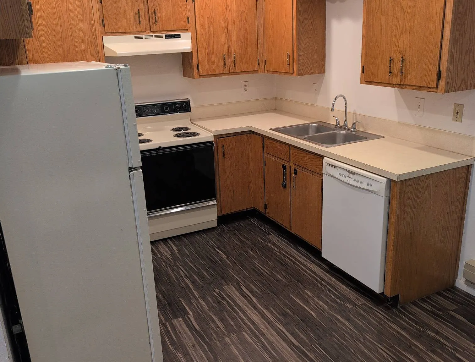 Moonlite Drive Town homes - 340 Moonlite #4 — Photo 1