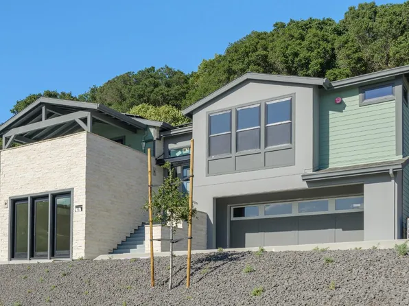 15 Erin Dr, San Rafael, CA 94903