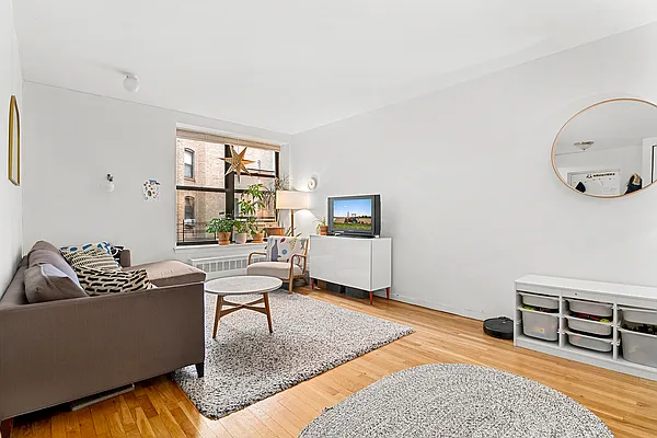 Rented by Corcoran | media 1