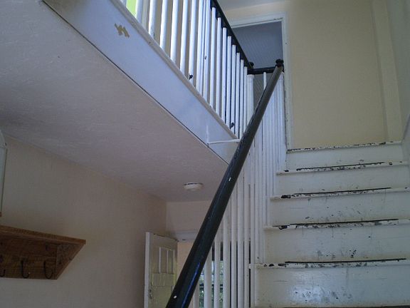 Front Unit Staircase