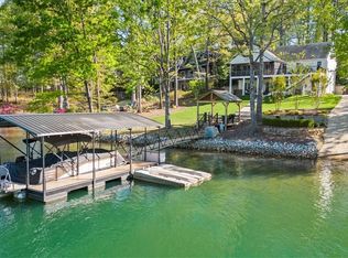 293 Sugarhill Rd, Seneca, SC 29672