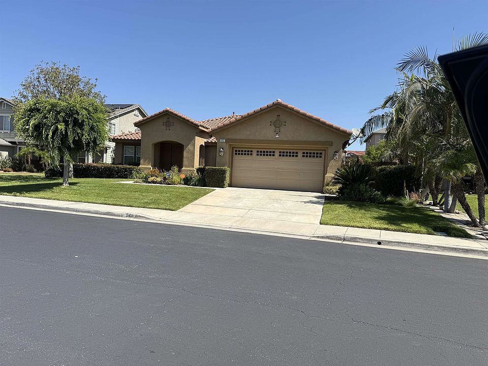 1st image of 543 Silverhawk Dr