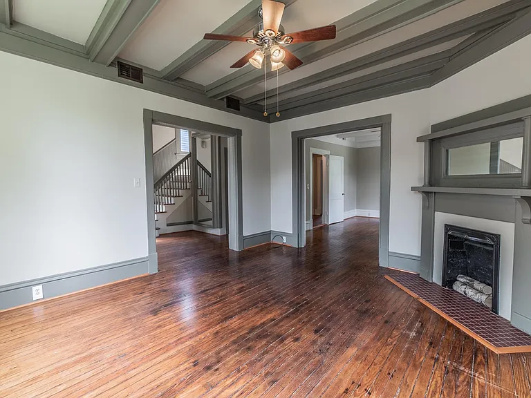 1220 E Duffy St — Photo 17